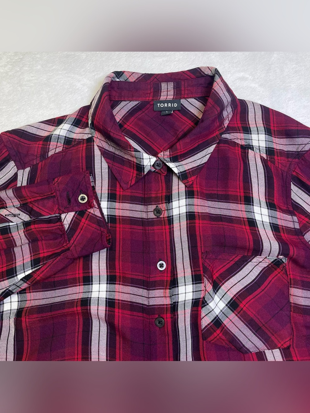 Torrid Plaid Button Down Shirt Size 1 (14/16) Red Purple White Black 100% Rayon